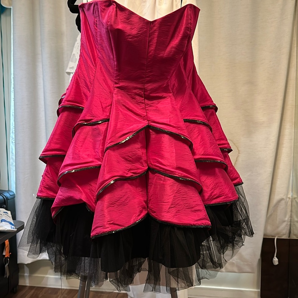 Betsey Johnson 💕 Barbie Dress Strapless Ruffle Tulle Corset 90s Y2K Pink Prom